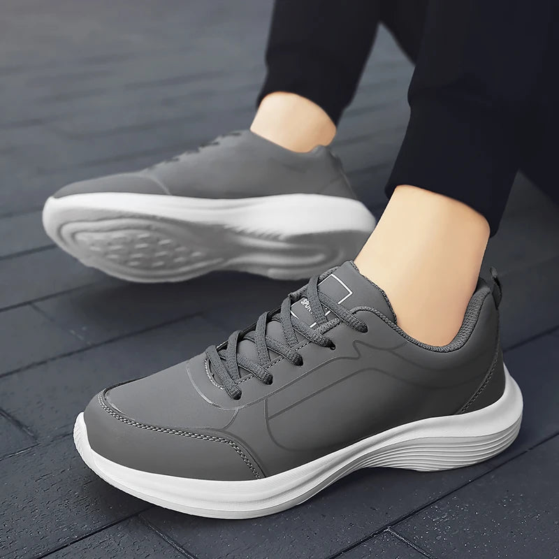Tênis PUAMSS, em Couro Antiderrapante Unisex