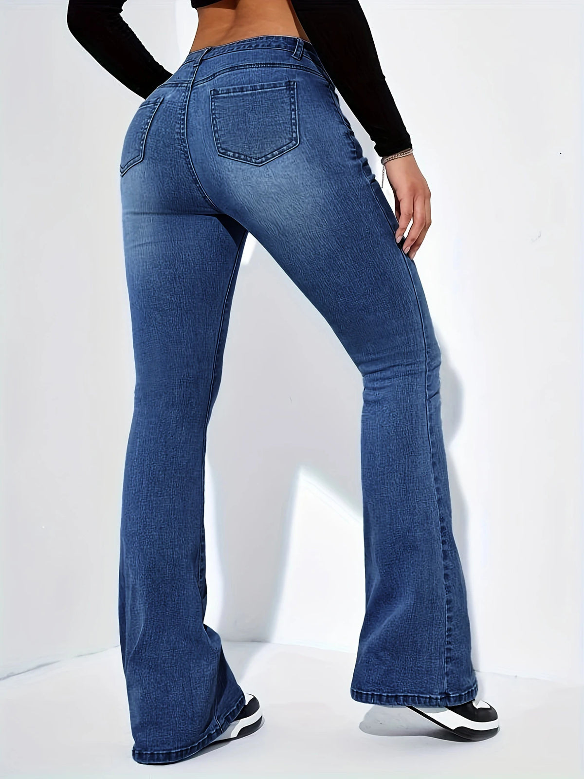 Calças Flare de Denim Elegantes e Estilosas para Mulheres com Bolso, Ajuste Casual para Todas as Estações