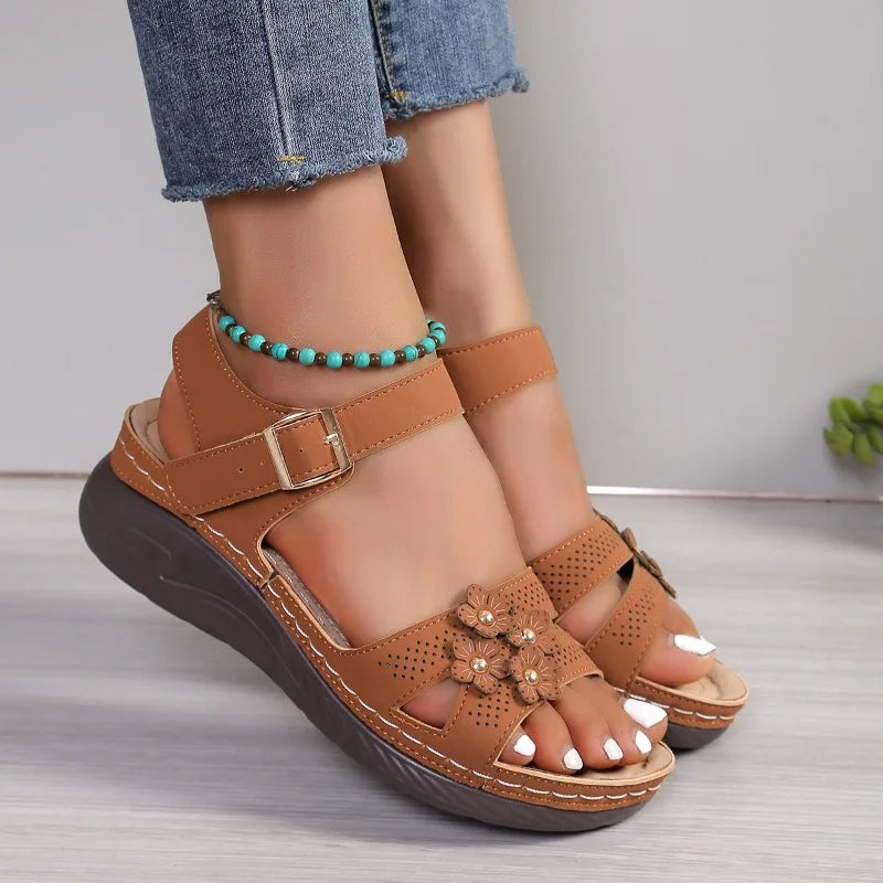 Sandália QIWN Moda Casual Moderna